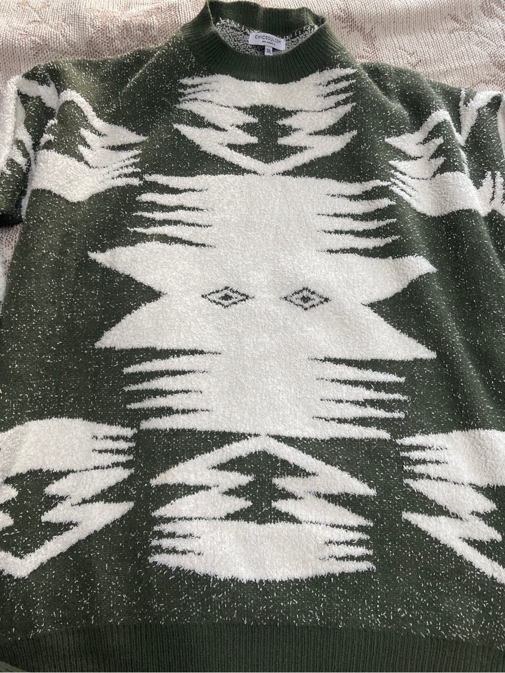 Chic Soul Boutique 3x Chunky Olive Green and Cream Southwest Sweater - Womens - Picture 2 of 3